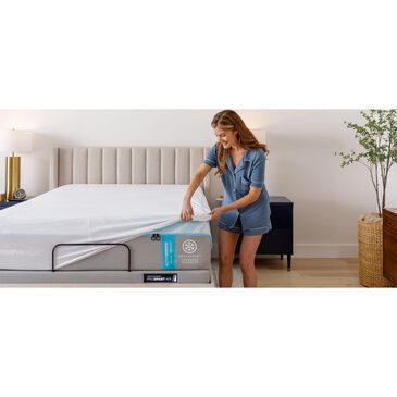 Tempur-Pedic Active Breeze California King Mattress Protector in White, , large