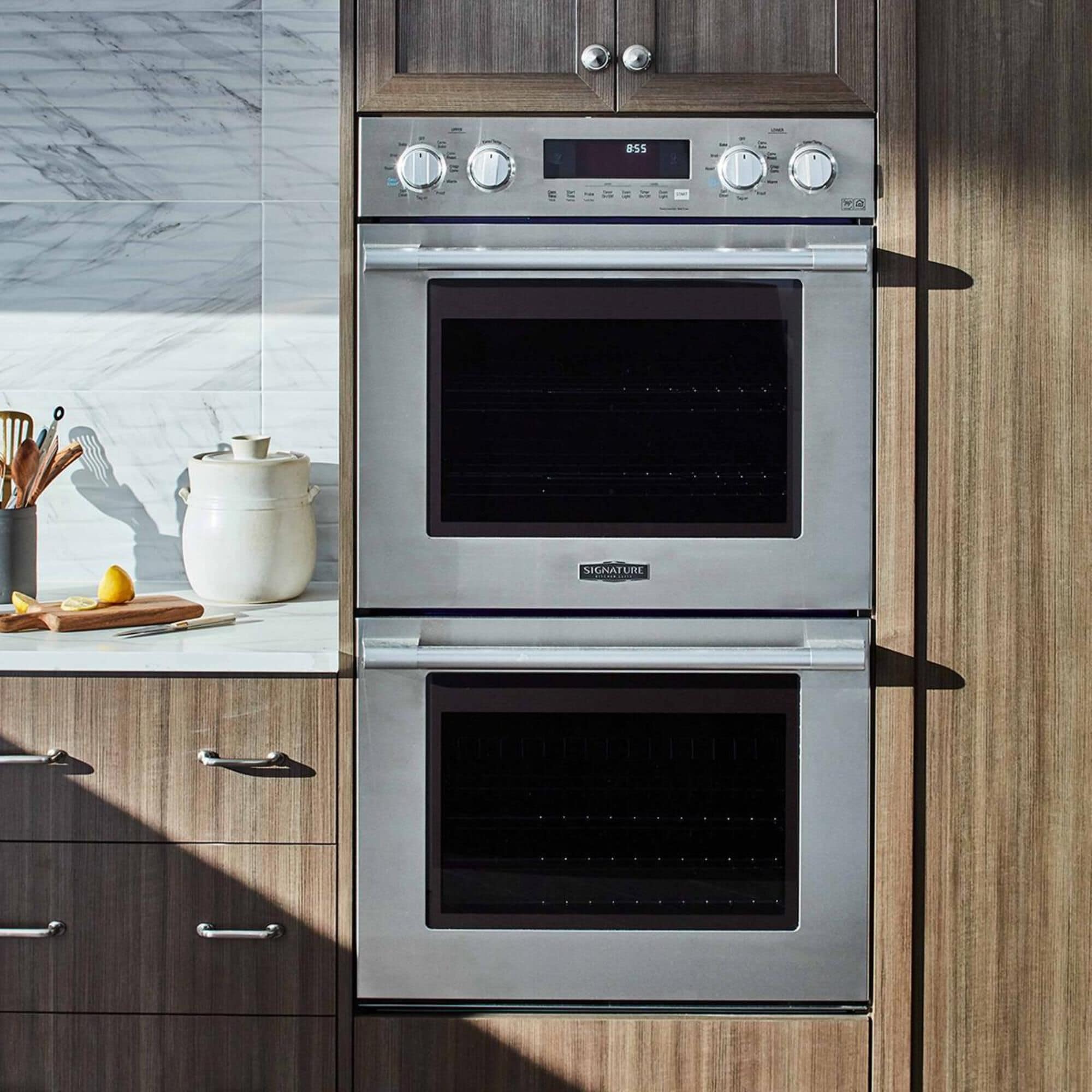 Double electric top oven wall