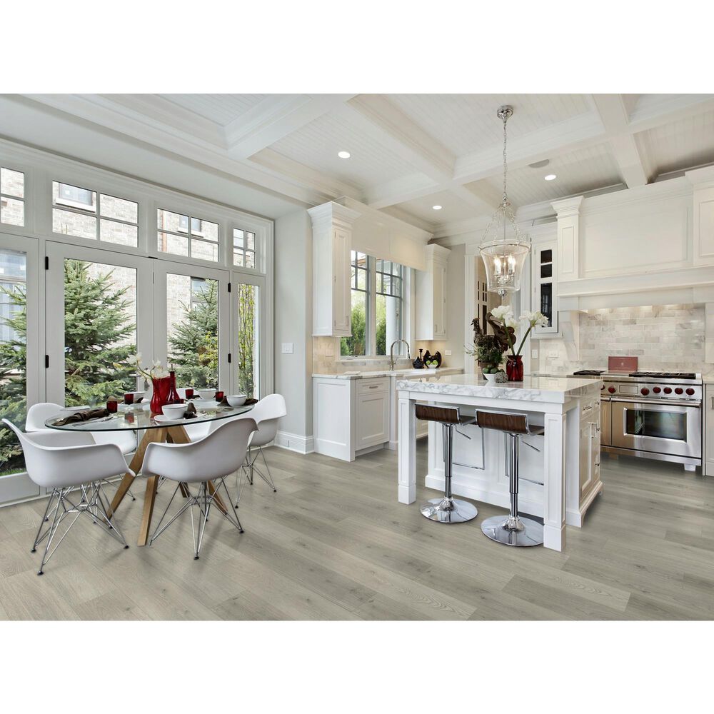 Mohawk Hampton Villa Sunshower Oak 8&quot; x 47&quot; Laminate, , large