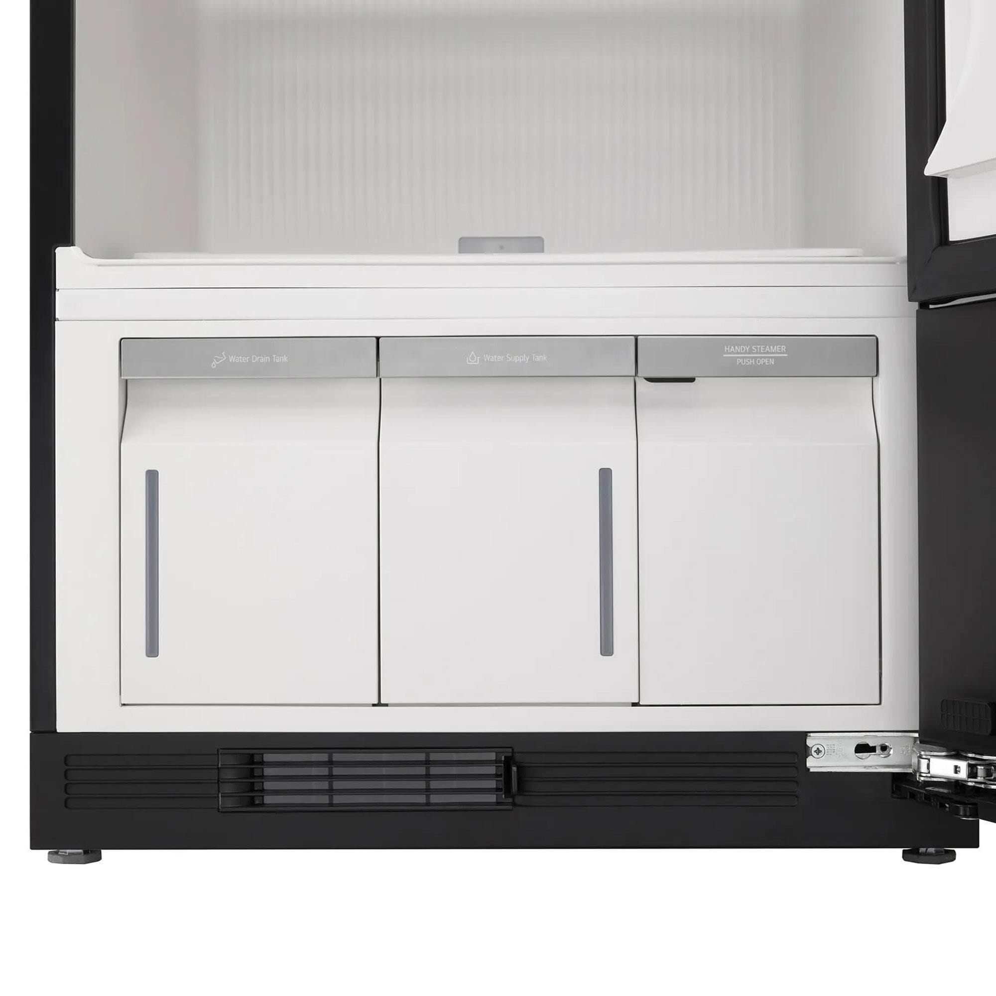 LG Styler Smart Steam Closet in Mirror