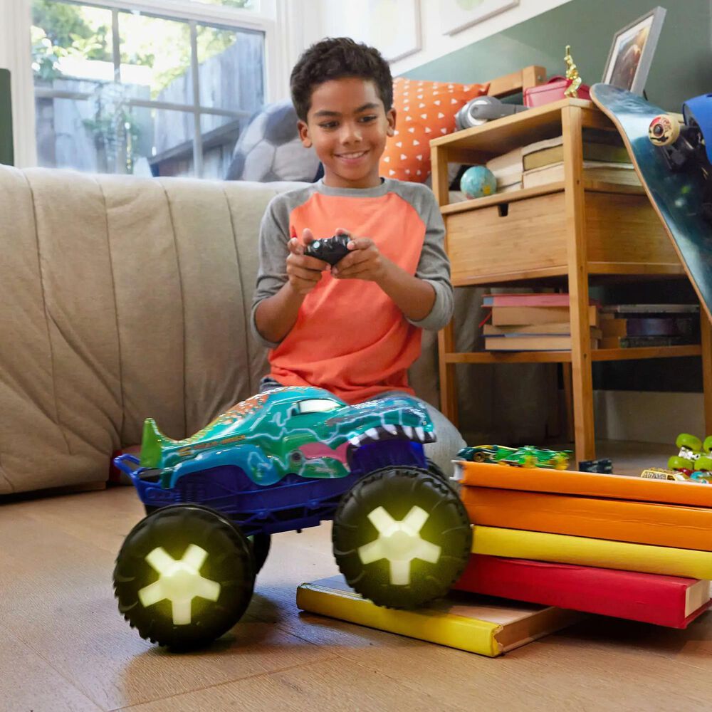Mattel Monster Trucks Mega-Wrex Alive Remote-Control Vehicle in Multicolor, , large