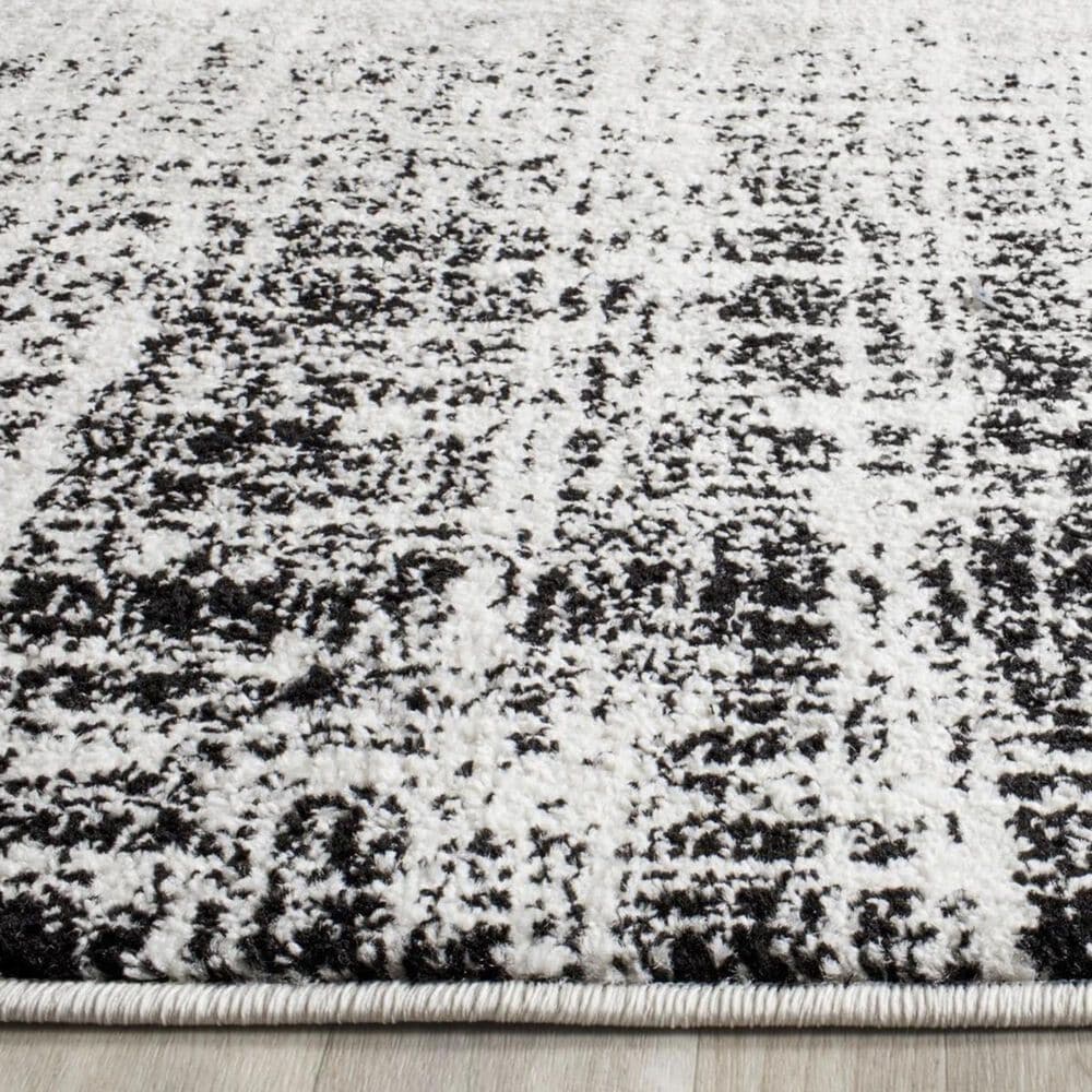 Safavieh Adirondack ADR116B 6&#39; x 9&#39; Ivory and Black Area Rug, , large