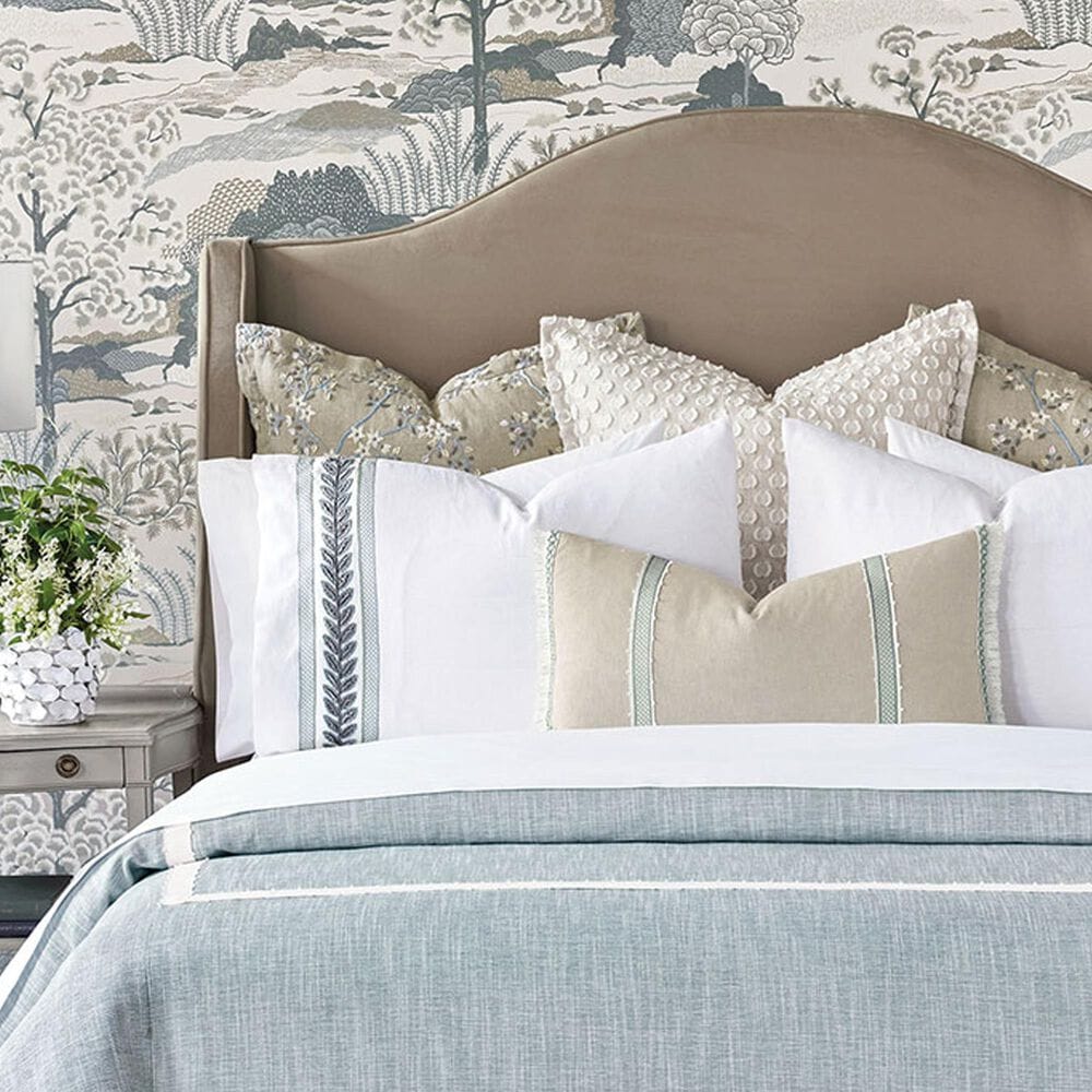 Eastern Accents Amberlynn King Duvet Cover in Holton Sky and White, , large