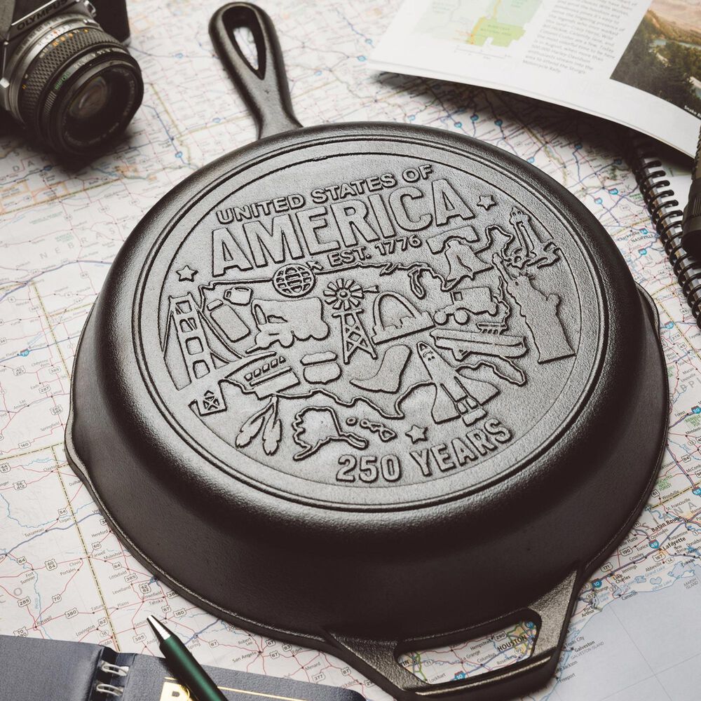 Lodge 12" Texas Seasoned Skillet in Black, , large