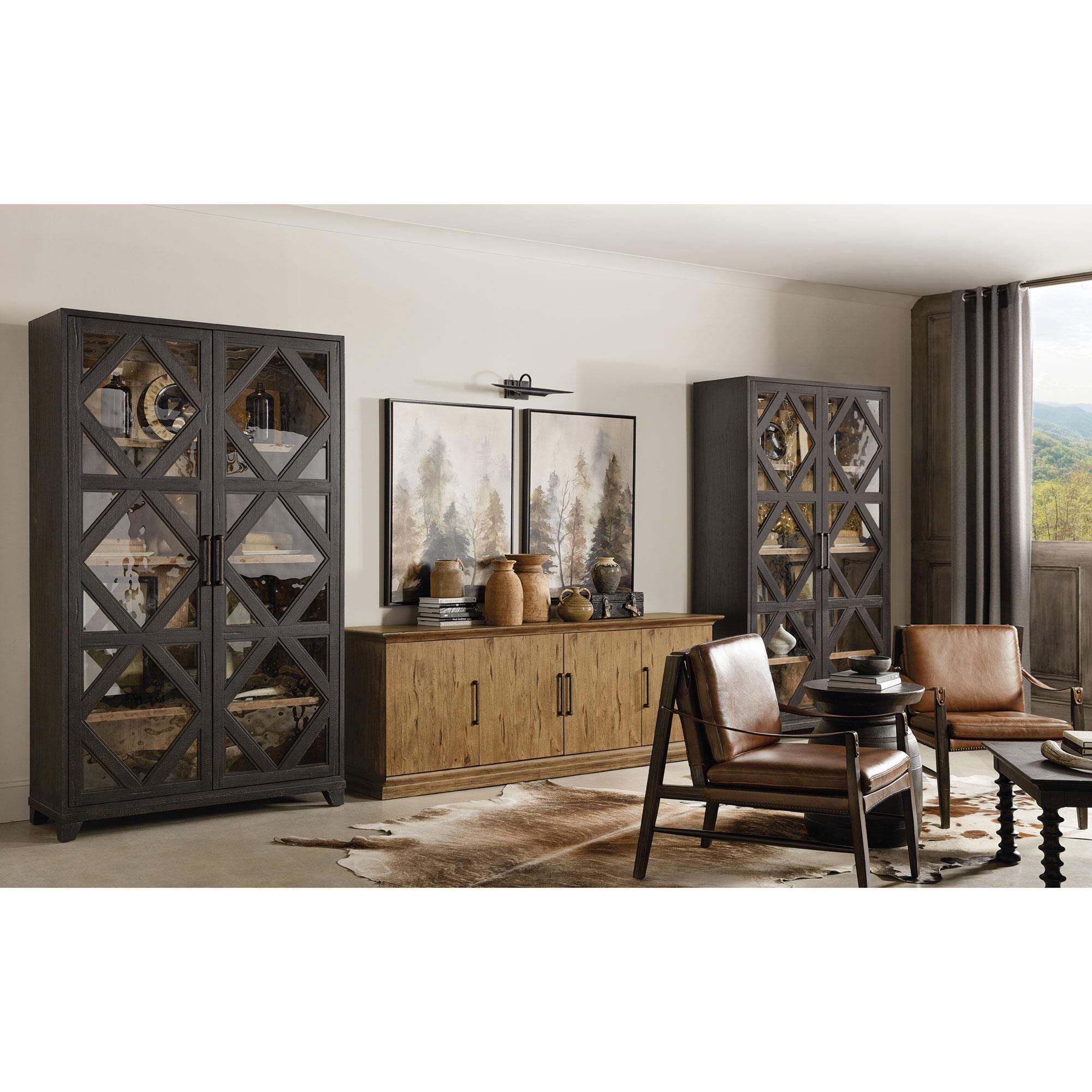 Hooker shop display cabinet