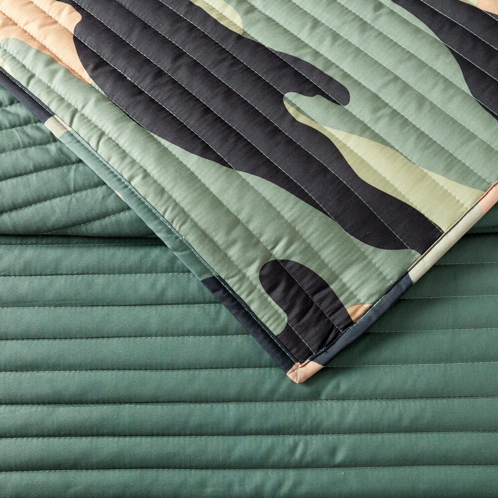 Peking Handicraft Covert Camo 3-Piece Full/Queen Quilt Set in Green, Yellow and Grey, , large