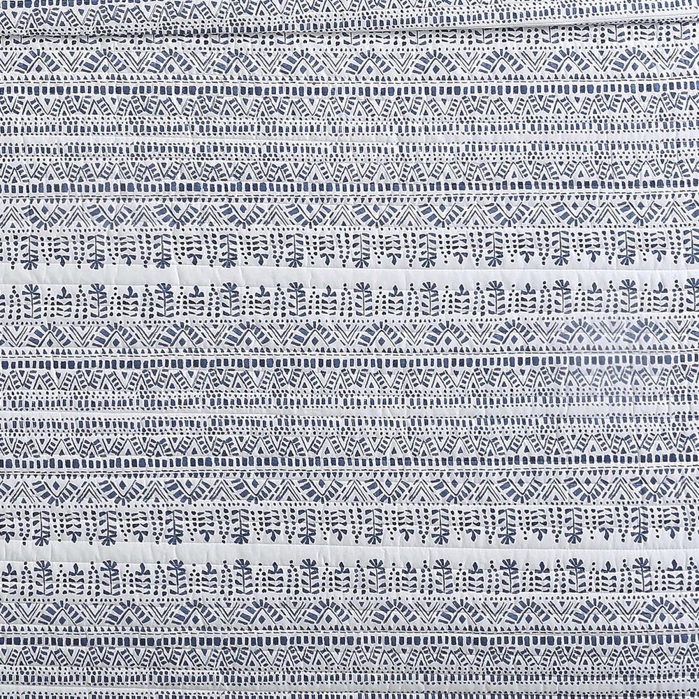 Pem America Ocean Front Resort 3-Piece Full/Queen Reef Quilt Set in White and Blue, , large