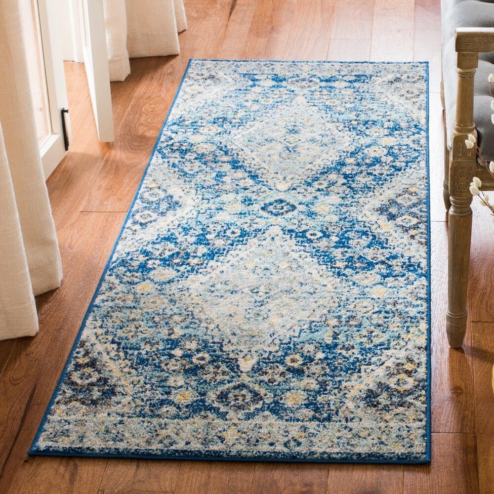 Safavieh Madison MAD616N 2&#39;3&quot; x 6&#39; Navy and Creme Runner, , large