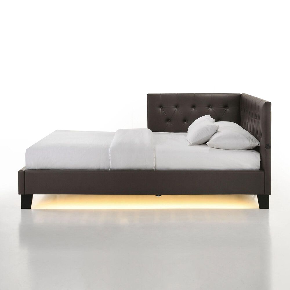 Mayberry Hill Julesburg Corner Full Platform Bed in Rich Brown, , large