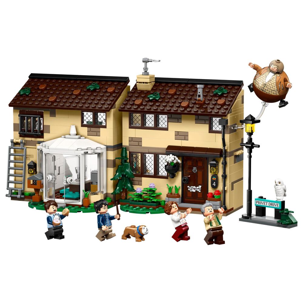 LEGO Harry Potter - Aunt Marge&#39;s Visit Privet Drive Building Set, , large