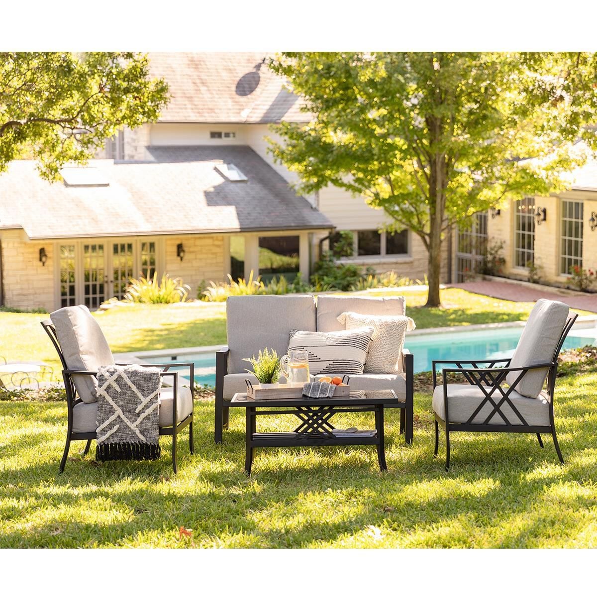 Hampton bay 4 clearance piece conversation set
