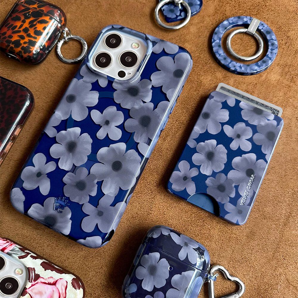 Velvet Caviar MagSafe Phone Wallet in Midnight Blossom, , large