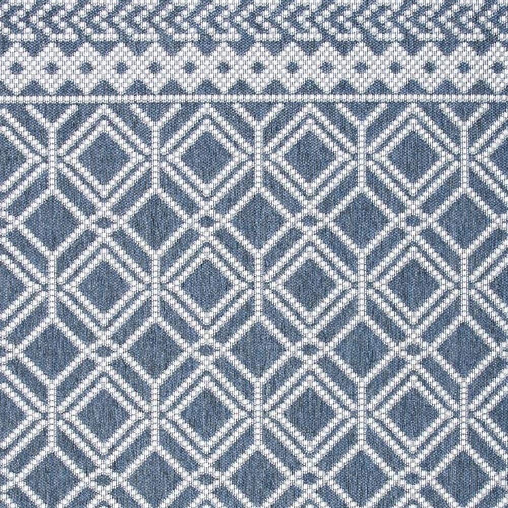 Safavieh Martha Stewart Cyprus 6&#39;7&quot; Round Grey and Ivory Area Rug, , large