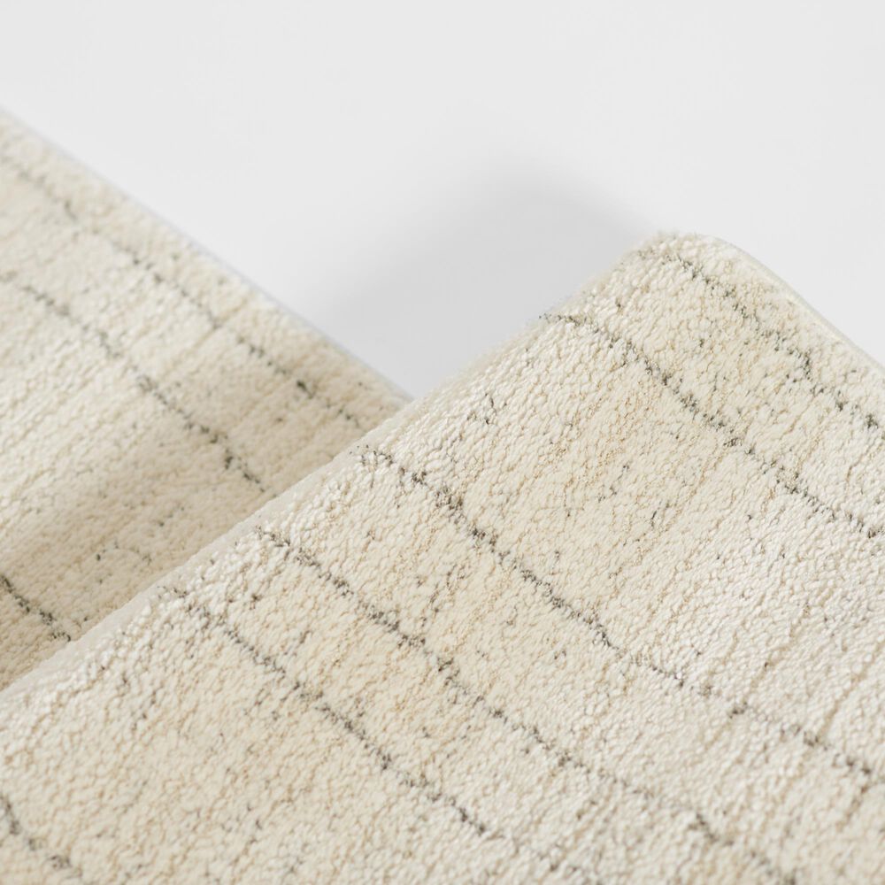 Momeni Wren WRE-1 5&#39;3&quot; x 7&#39;3&quot; Ivory Area Rug, , large