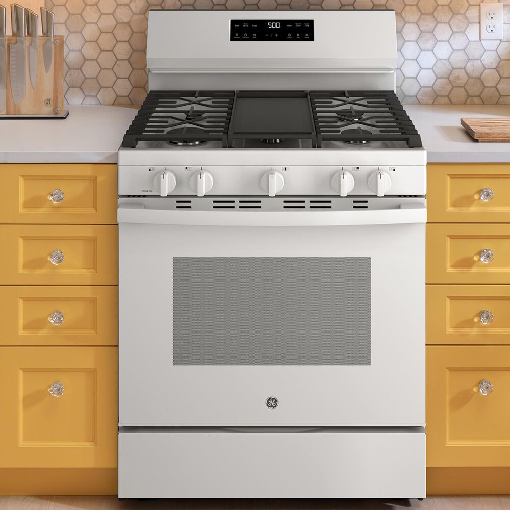 GE Appliances 5.3 Cu. Ft. Freestanding Natural Gas Range with Crisp Mode in White, , large