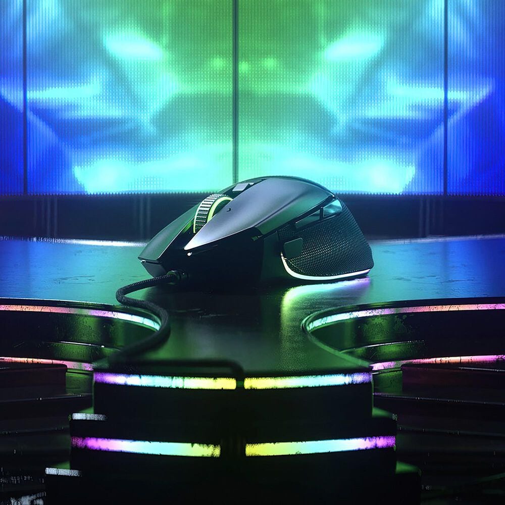 Razer Basilisk V3 Wired Optical Gaming Mouse in Black, , large