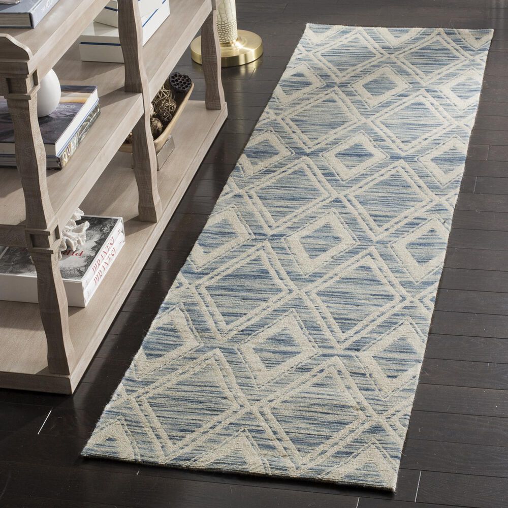 Safavieh Marbella 2&#39;3&quot; x 8&#39; Dark Blue and Ivory Runner, , large