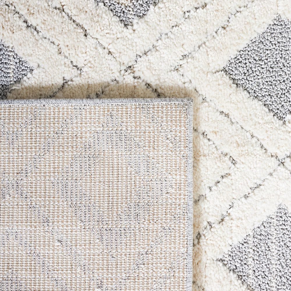 Safavieh Martha Stewart Lucia Shag MSR0728A 4&#39; x 6&#39; White and Light Grey Area Rug, , large