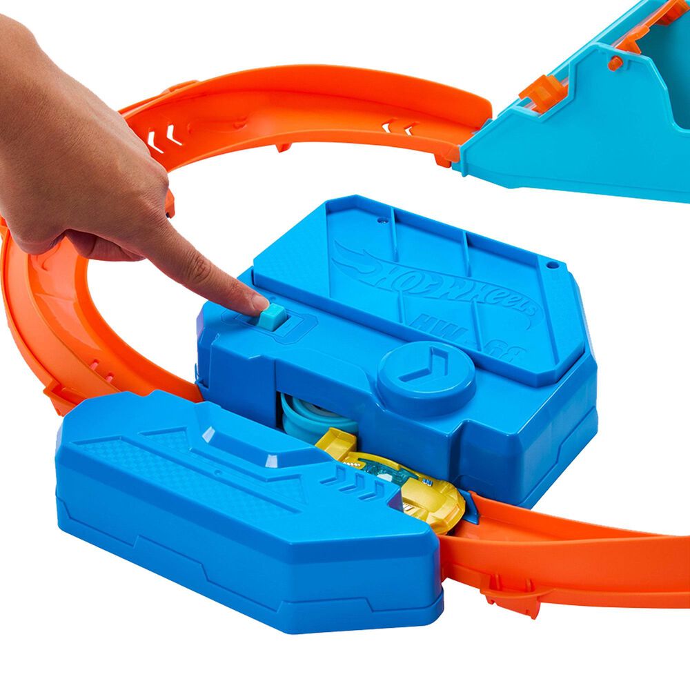 Hot Wheels Track Creator Boosted Jump Speedway Set with Toy Car and Motorized Booster in Multicolor, , large