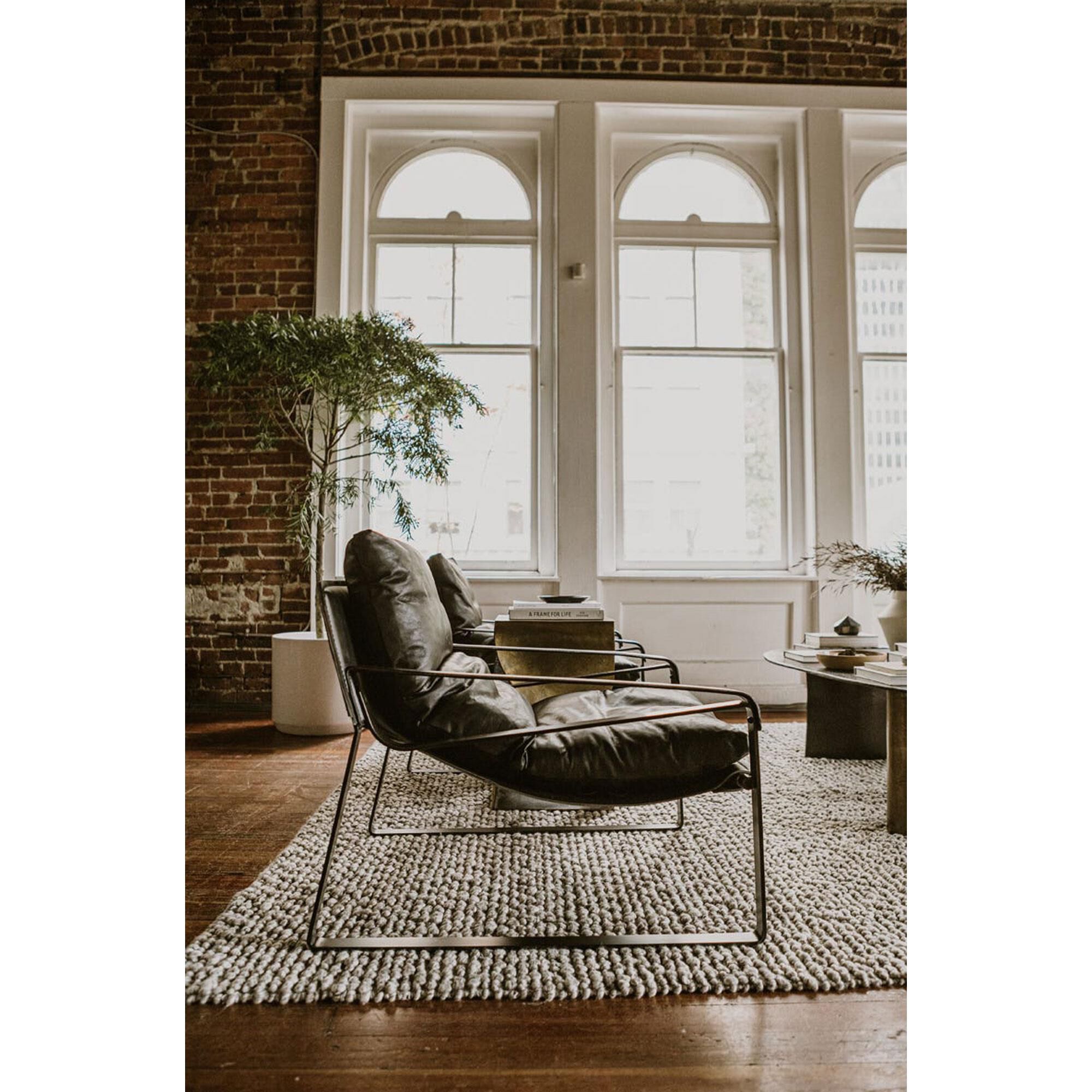 Large leather club discount chair