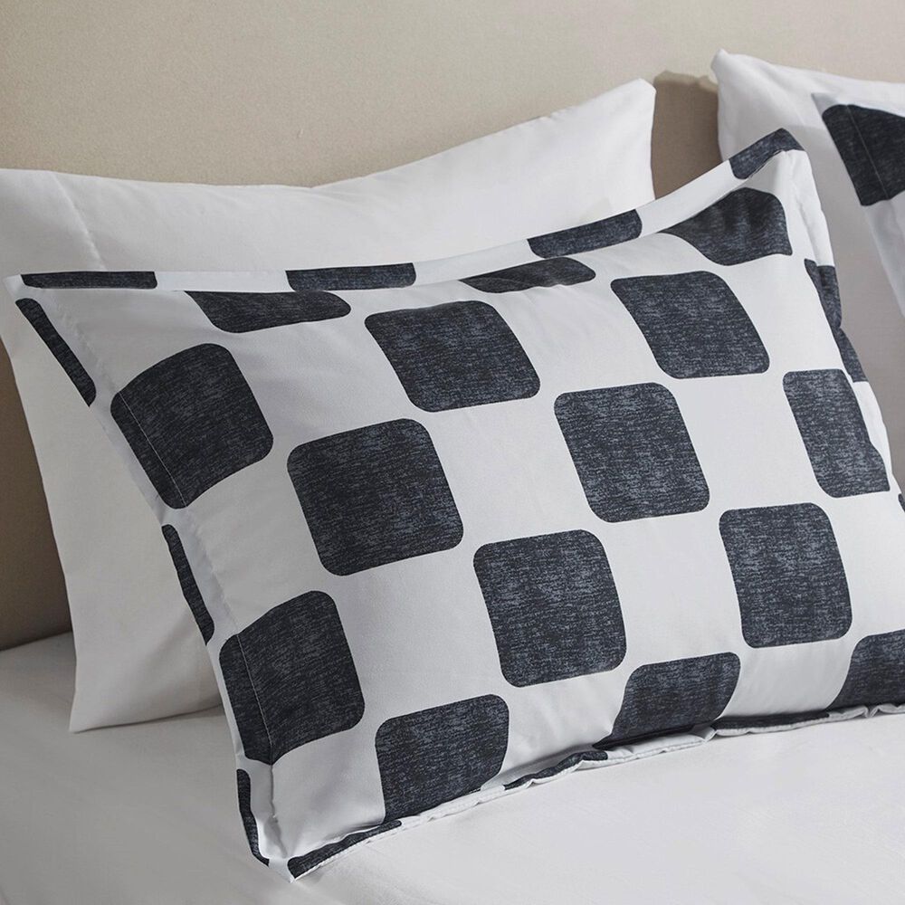 Hampton Park Miley 5-Piece Full/Queen Comforter Set in Black and White, , large
