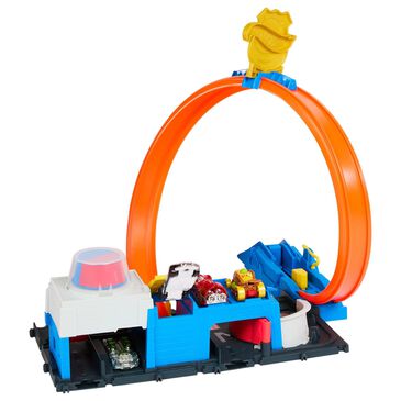 Hot Wheels City Super Police Station Playset with 1:64 Scale Police Toy Car in Multicolor, , large