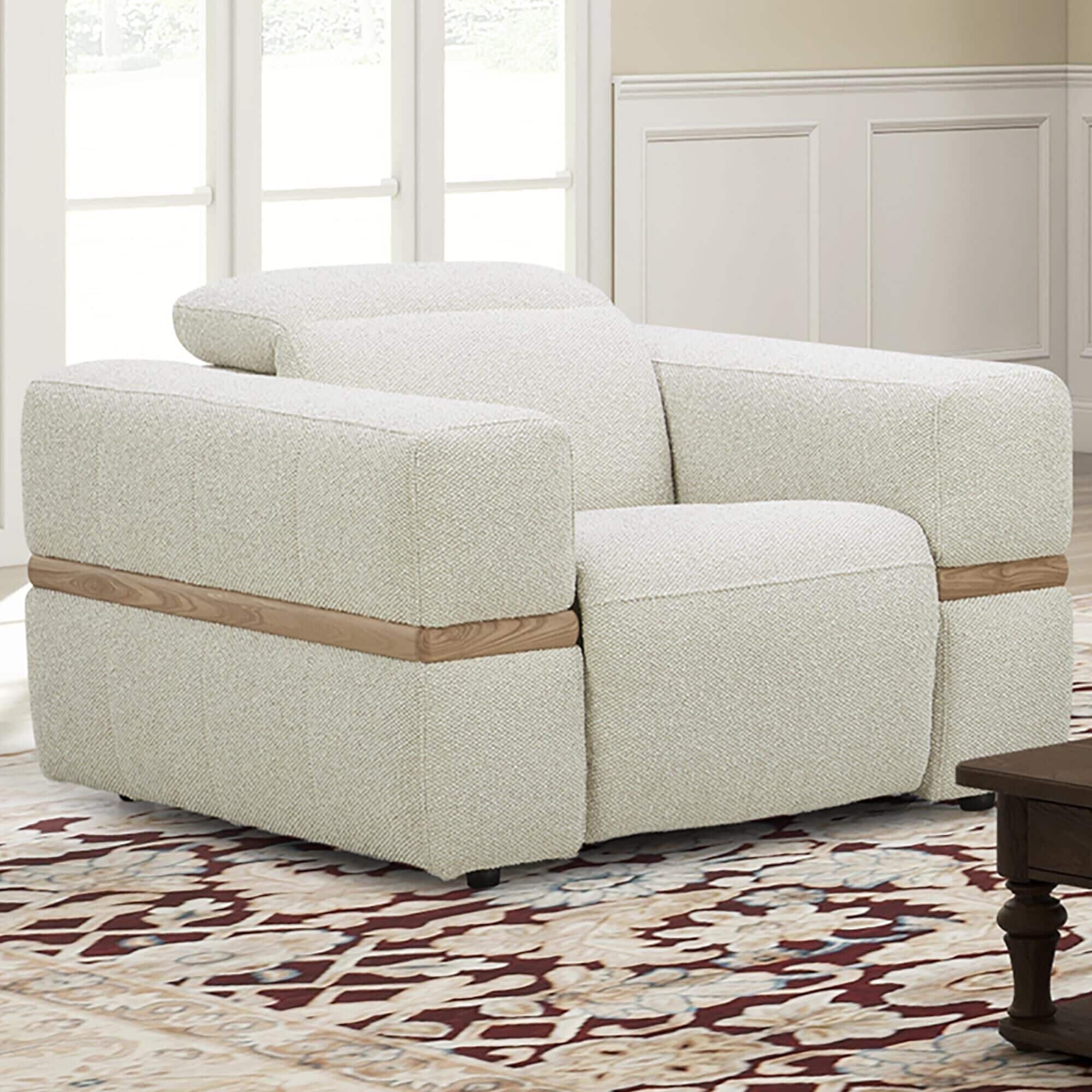 Interlochen Power Recliner in Linen