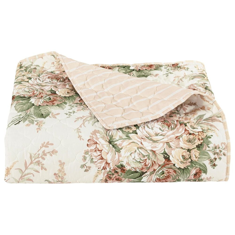 J. Queen New York Estelle 3-Piece Full/Queen Quilt Set in Coral, , large