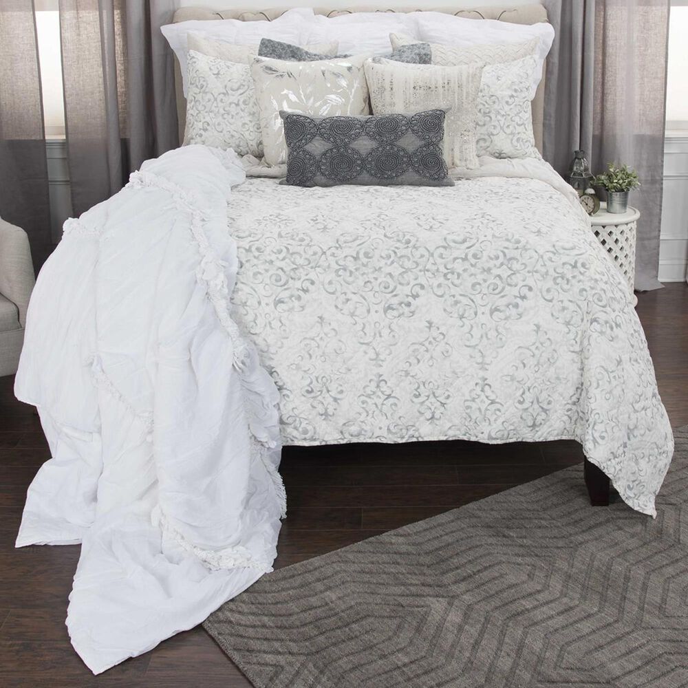 Rizzy Home Astrid 70" x 86" Quilt Set in Gray, , large