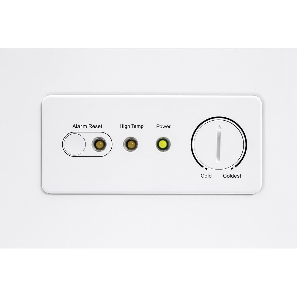 GE Appliances 15.7 Cu. Ft. Manual Defrost Chest Freezer in White, , large