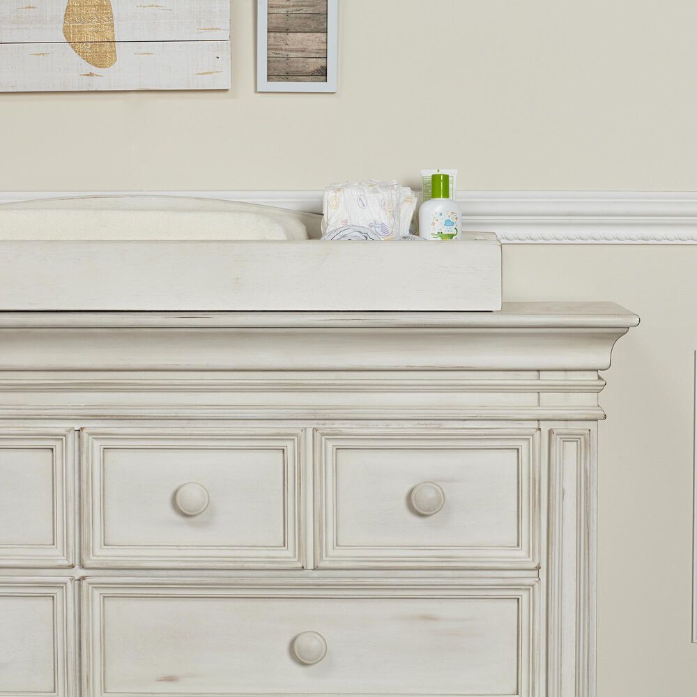 Baby Cache Vienna Changing Station in Antique White NFM