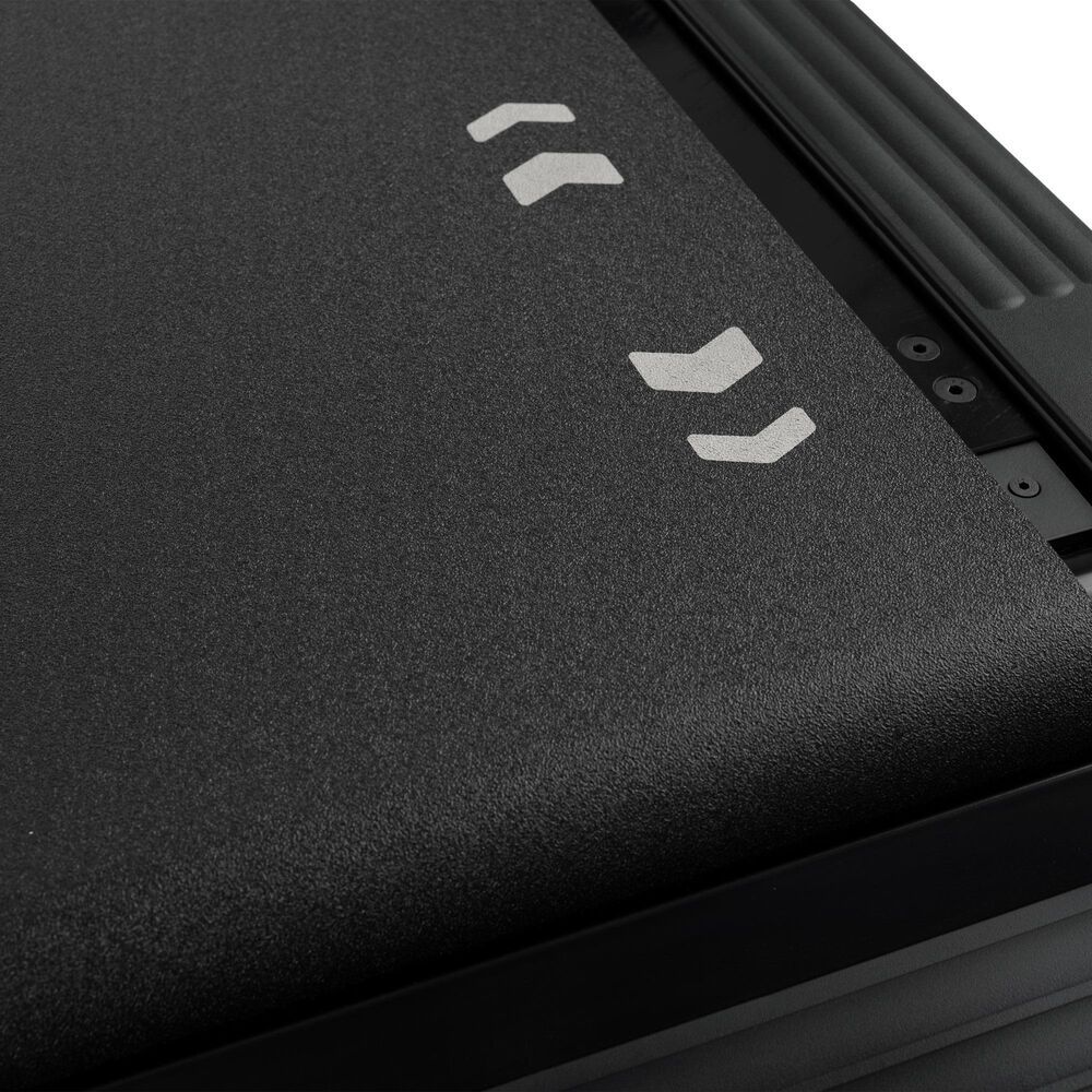 FreeMotion I10.9B Incline Trainer in Black, , large