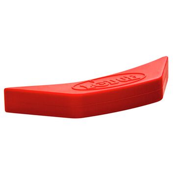 Lodge Cast Iron Silicone Assist Handle Holders in Red, , large
