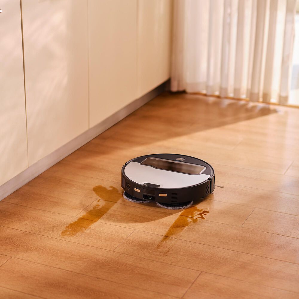 Roborock Saros Z70 Robot Vacuum and Mop with OmniGrip Mechanical Arm in Silver, , large
