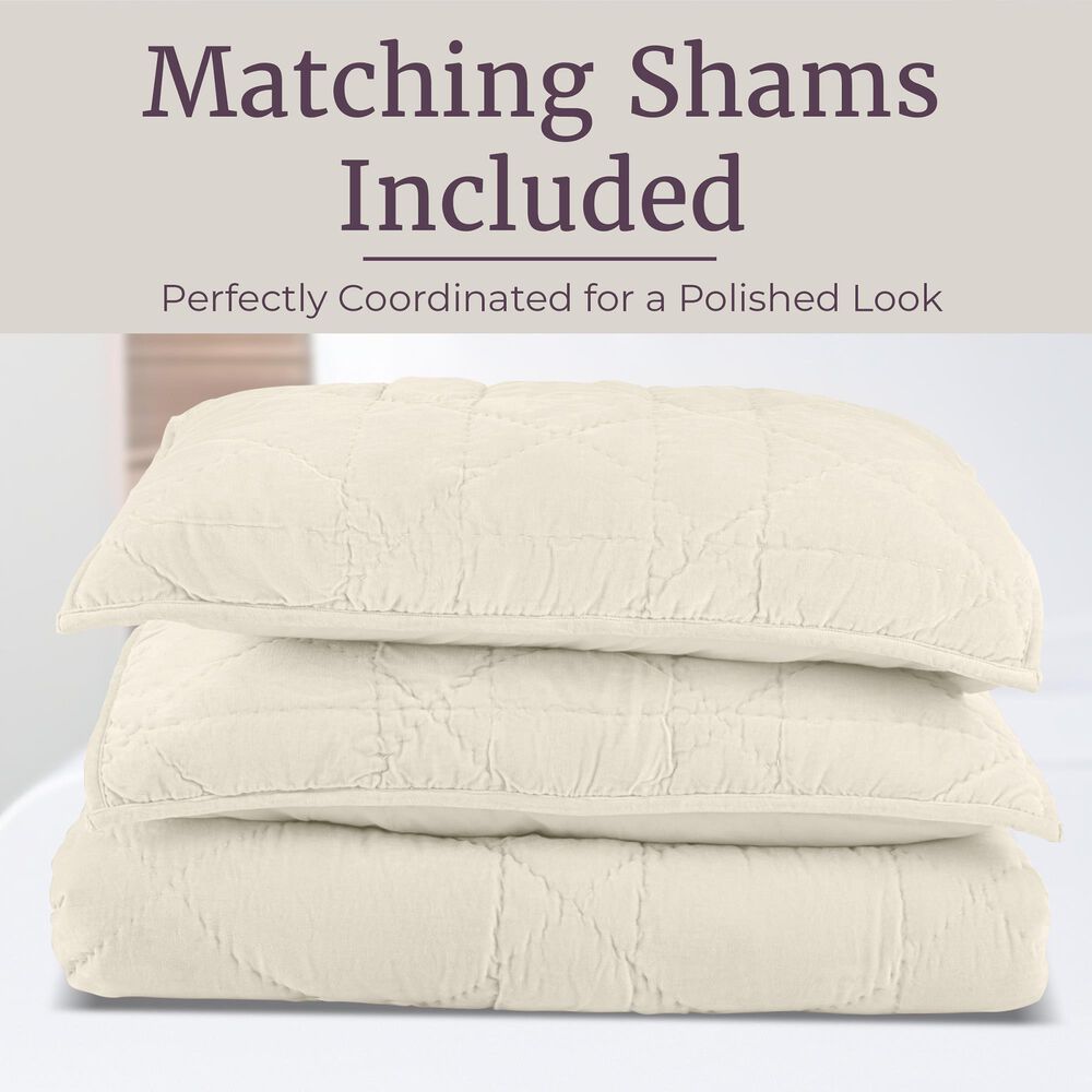 Timberlake 3-Piece Velvet King Quilt Set in Cream, , large