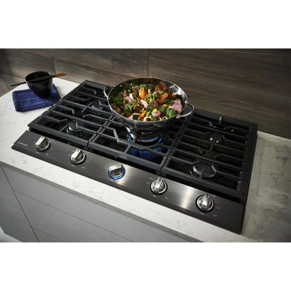 Samsung 30" Gas Cooktop in Black Stainless Steel NFM