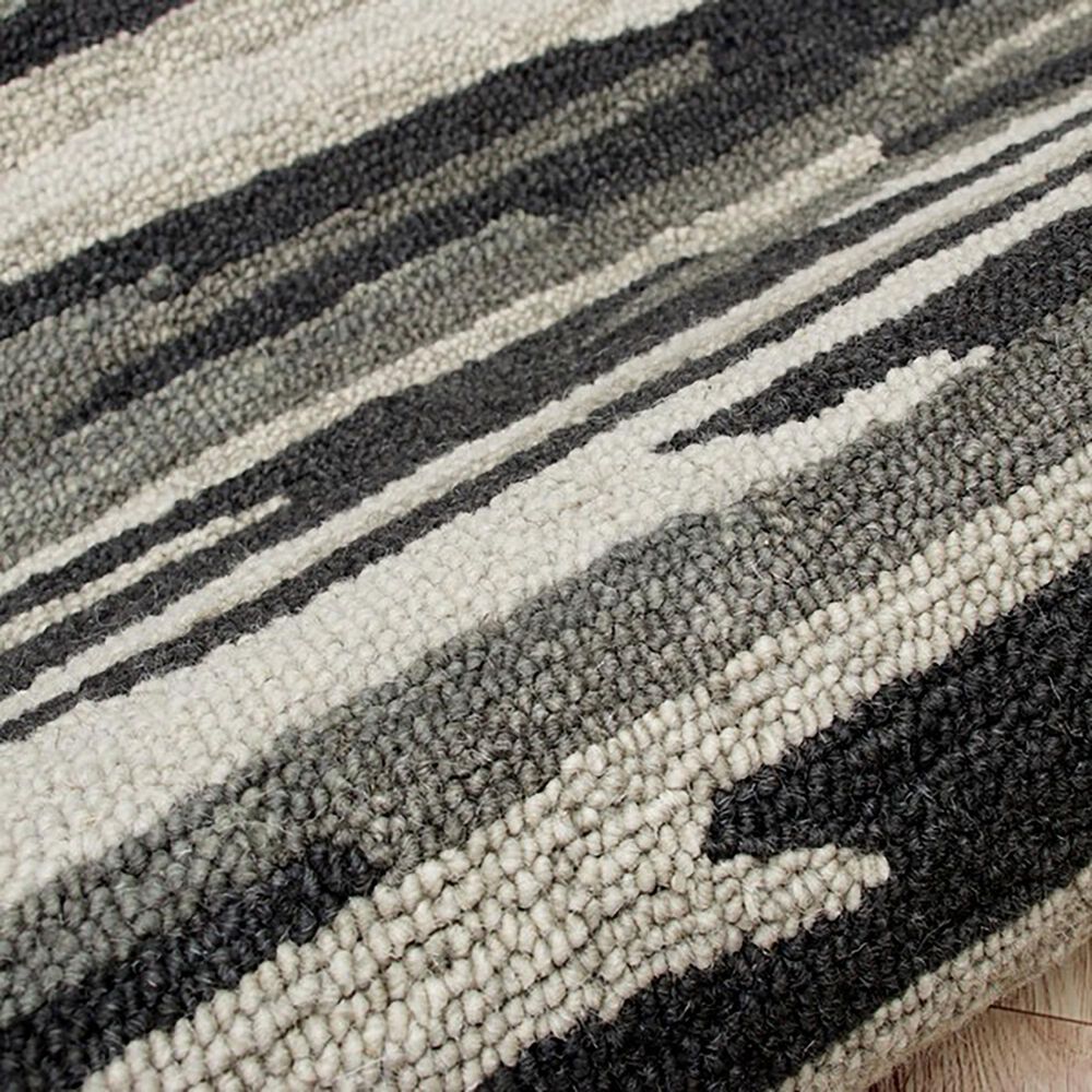L&amp;R Resources Sinuous Distressed Cabin Camouflage 4&#39; Round Black and Gray Area Rug, , large