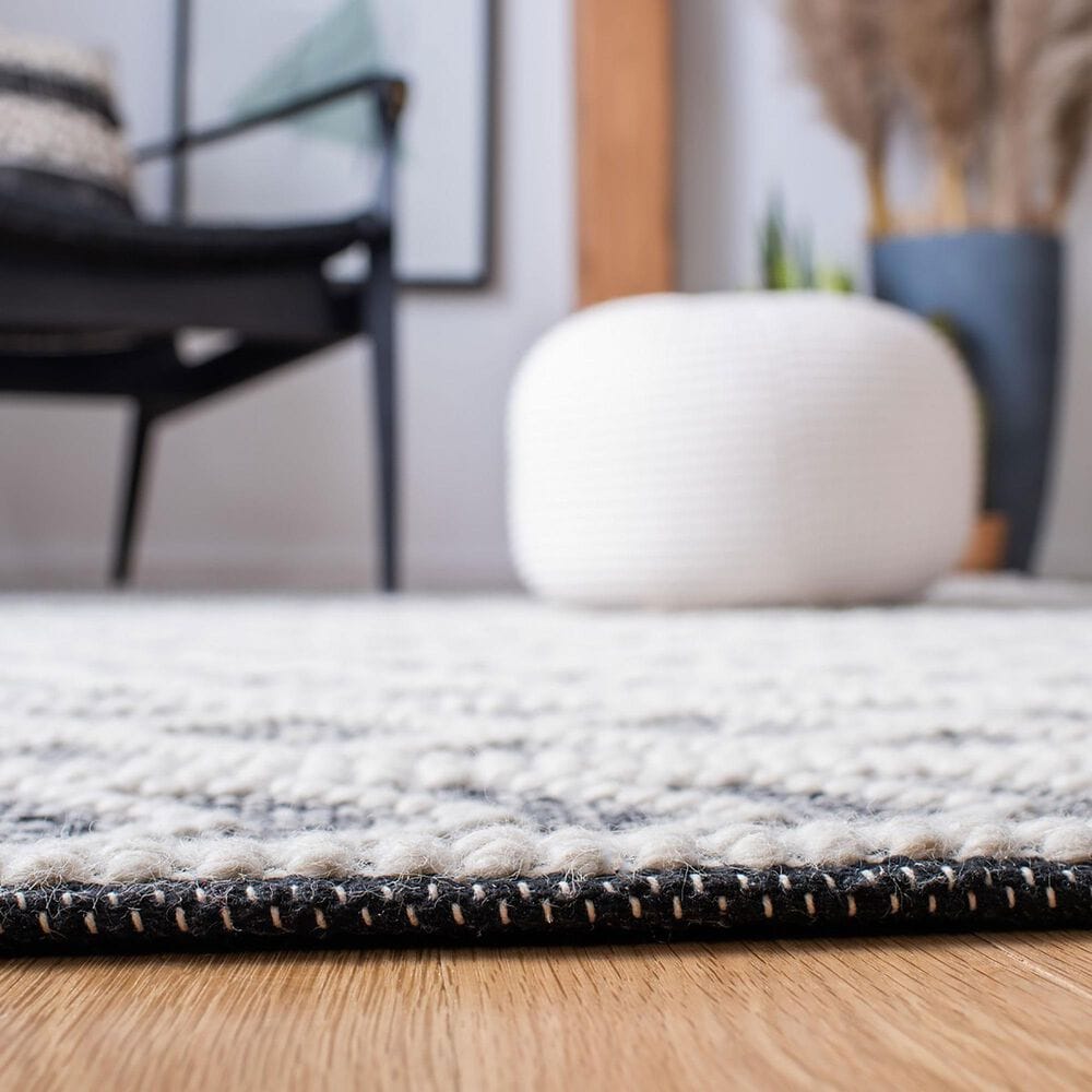 Safavieh Natura NAT482A 4&#39; x 6&#39; Ivory and Black Area Rug, , large