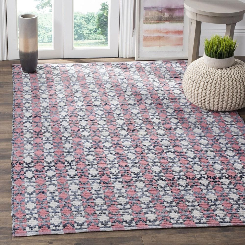 Safavieh Montauk 4&#39; x 6&#39; Coral and Multicolor Area Rug, , large