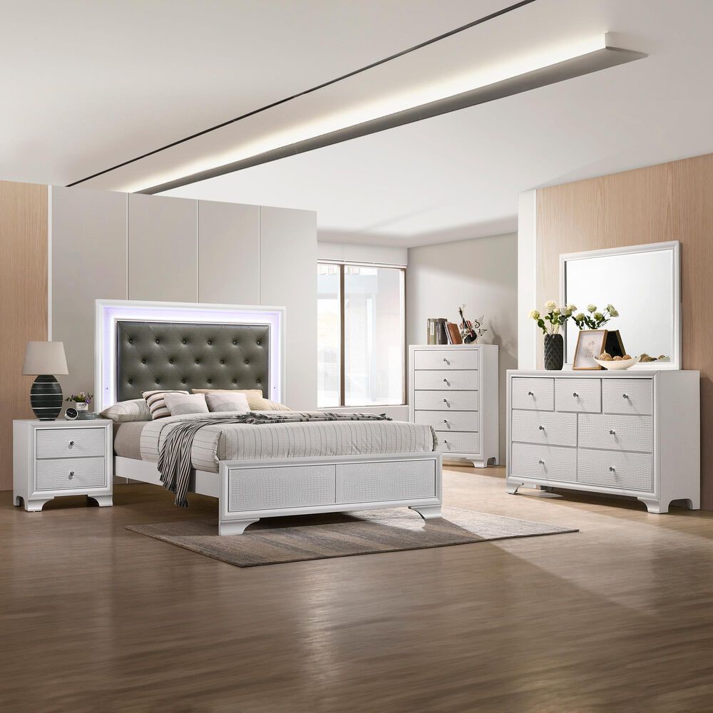 Crown Mark Lyssa 5-Piece Queen Bedroom Set in White, , large