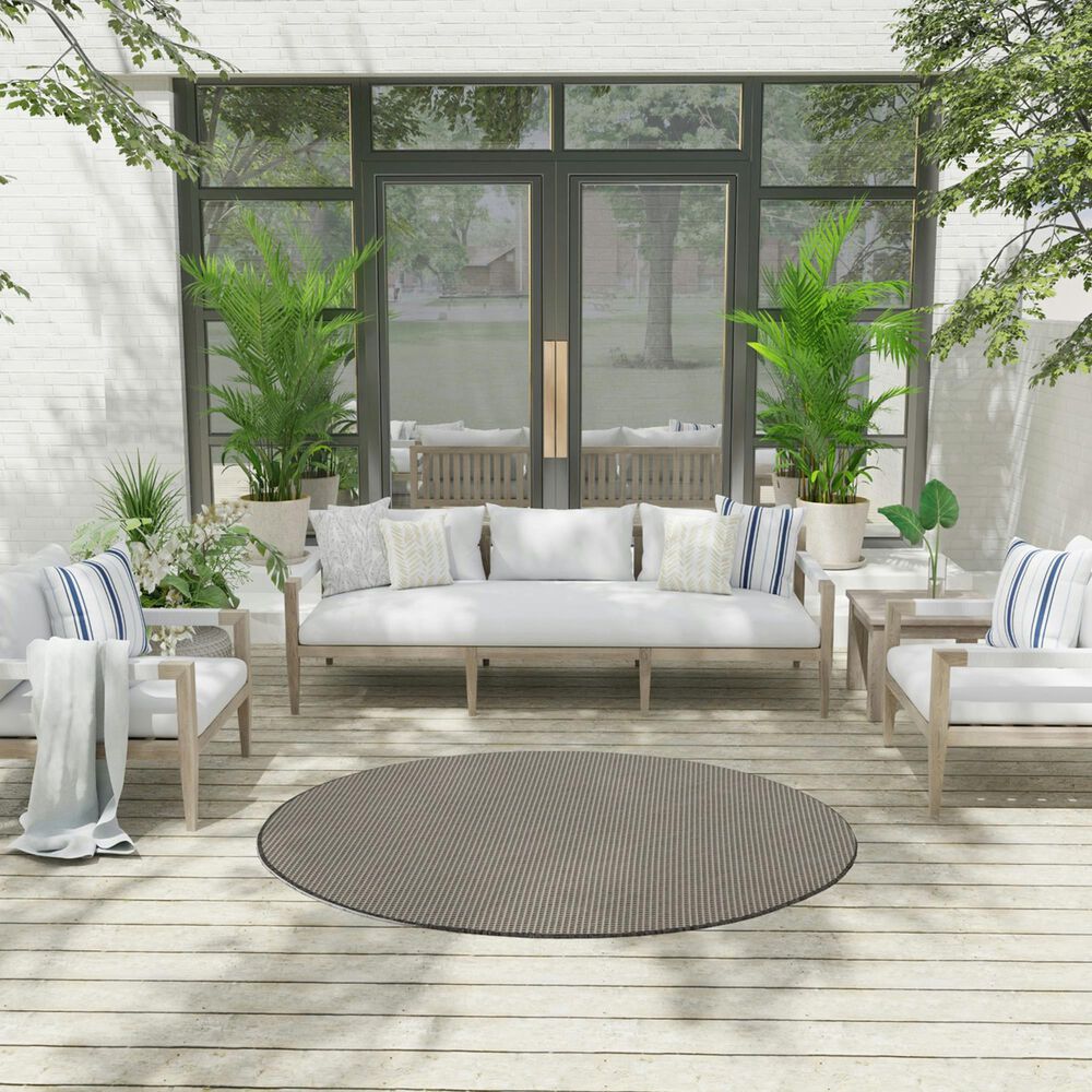 Nourison Courtyard Ivory and Charcoal 5&#39; Round Indoor/Outdoor Area Rug, , large
