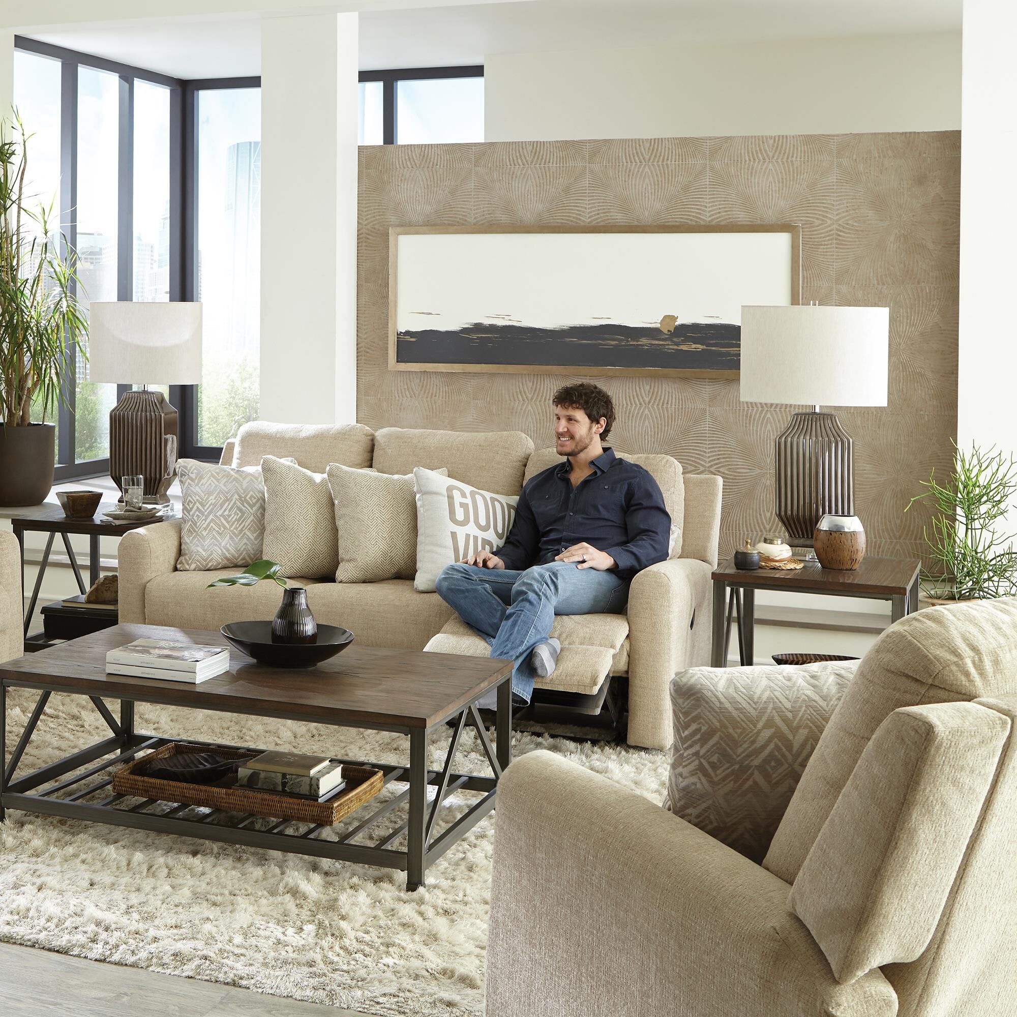 Catnapper Calvin Manual Rocker Recliner in Putty NFM