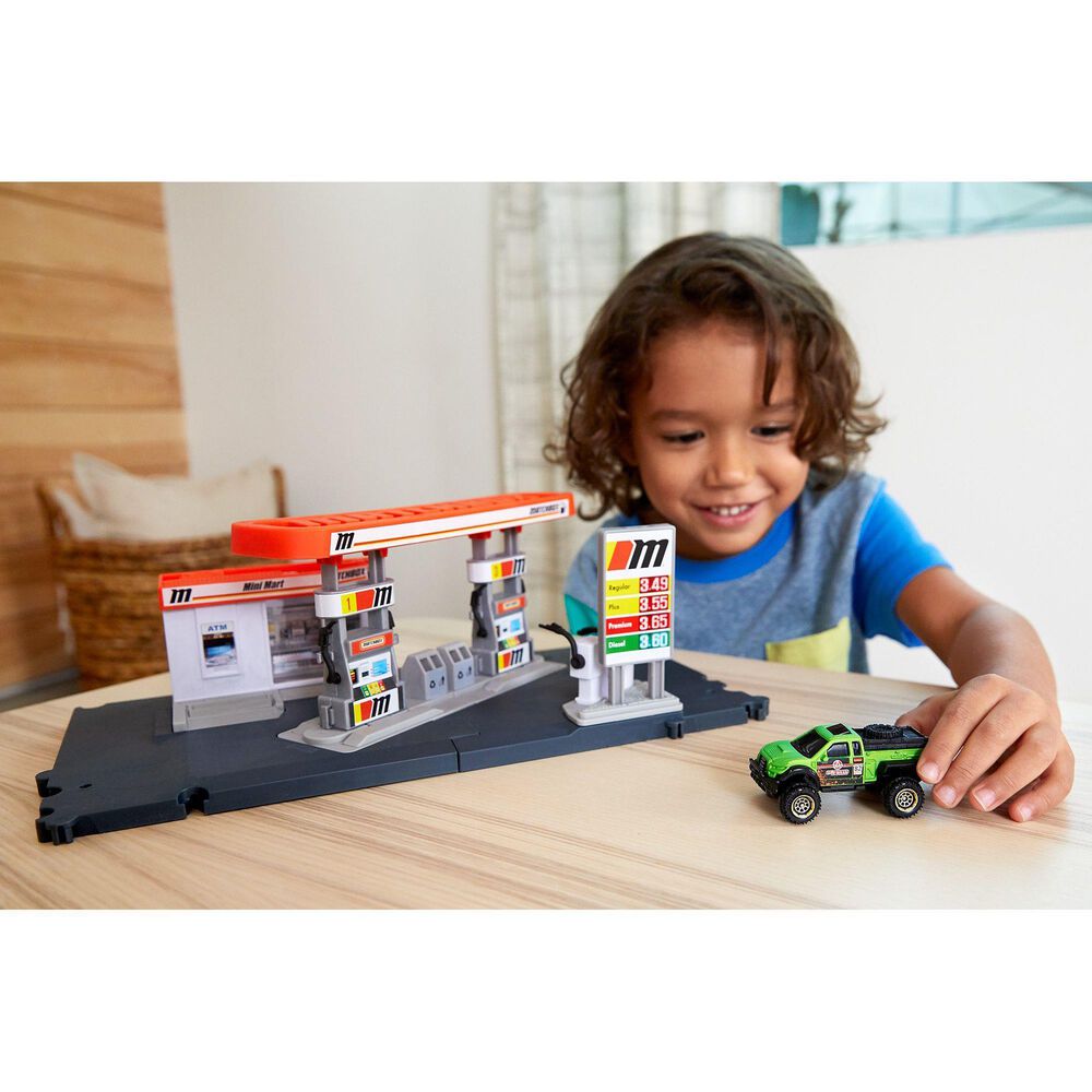 matchbox fuel station