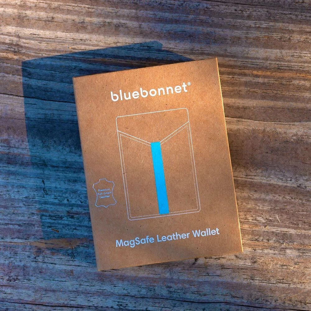 Bluebonnet Cases Minimalist Full-Grain Leather MagSafe Wallet Card Holder in Saddle Tan, , large