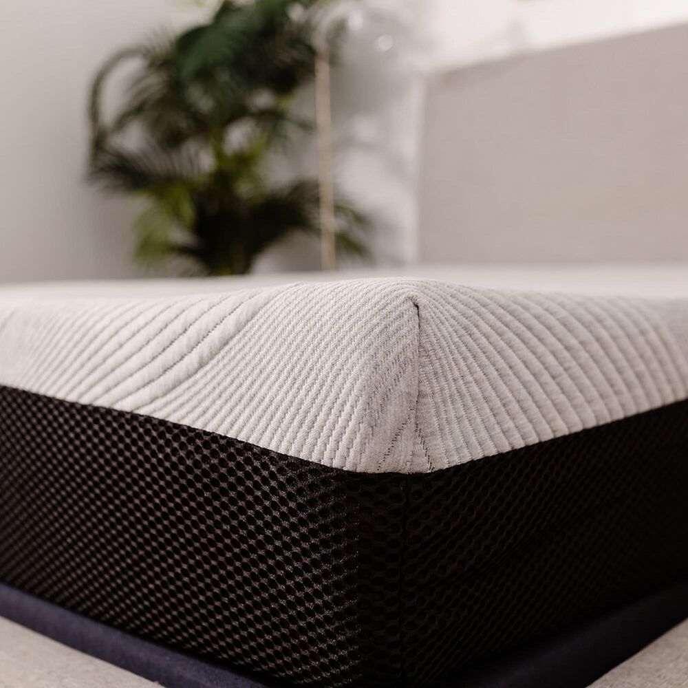 Hearth and Haven Omne Sleep Comfort Series Medium Queen Mattress, , large