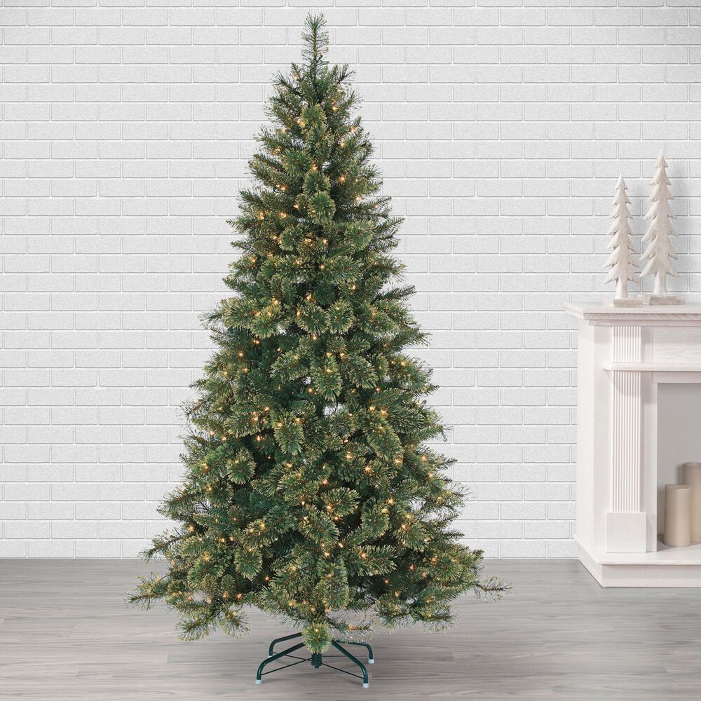 The Gerson Company 7.5&#39; Pre-Lit Cashmere Pine Christmas Tree in Green, , large
