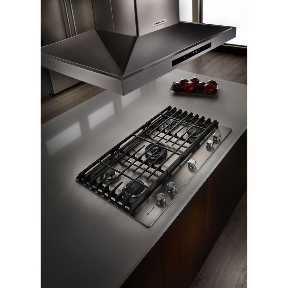 KitchenAid 30'' Gas Cooktop & 30" Single Wall Oven in Stainless Steel