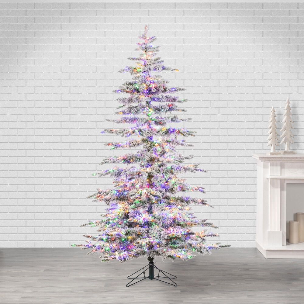 The Gerson Company 9&#39; Pre-Lit Mountain Pine Christmas Tree in Green, , large