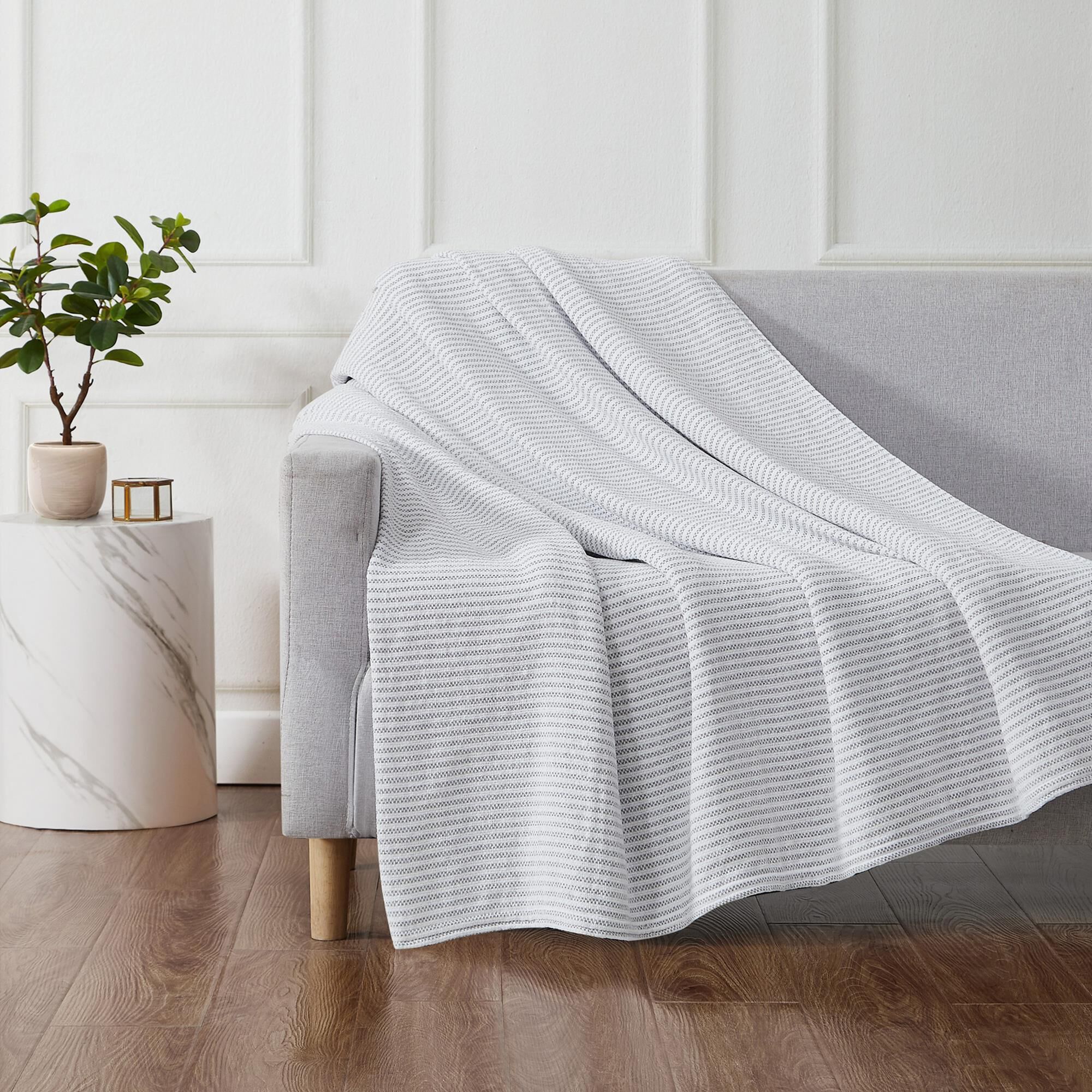 Large chenille sales blanket