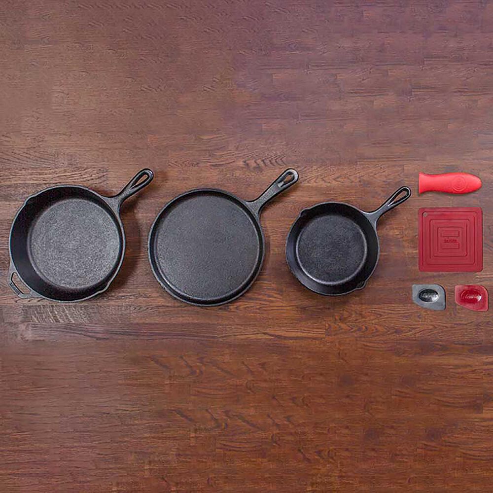 Lodge 7-Piece Essential Skillet Set in Black and Red, , large